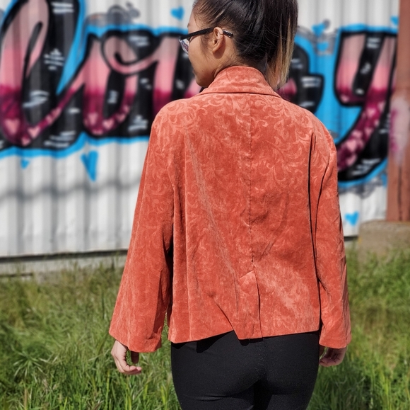 R.O.T. Orange Outerwear XL - Picture 4 of 6